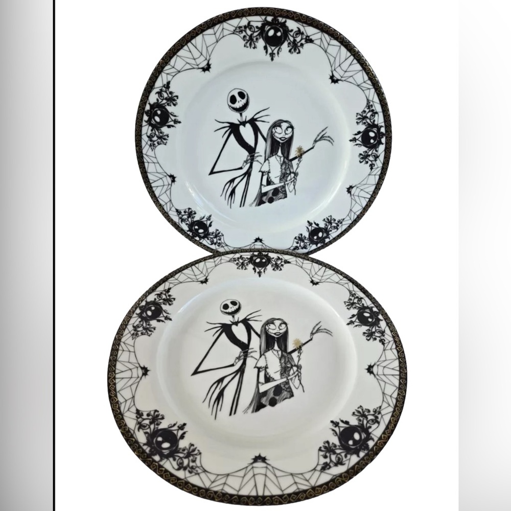 Black and White Halloween Dinner Plate Set